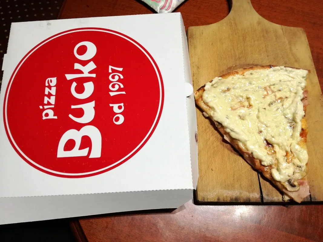 Bucko (pizza place)